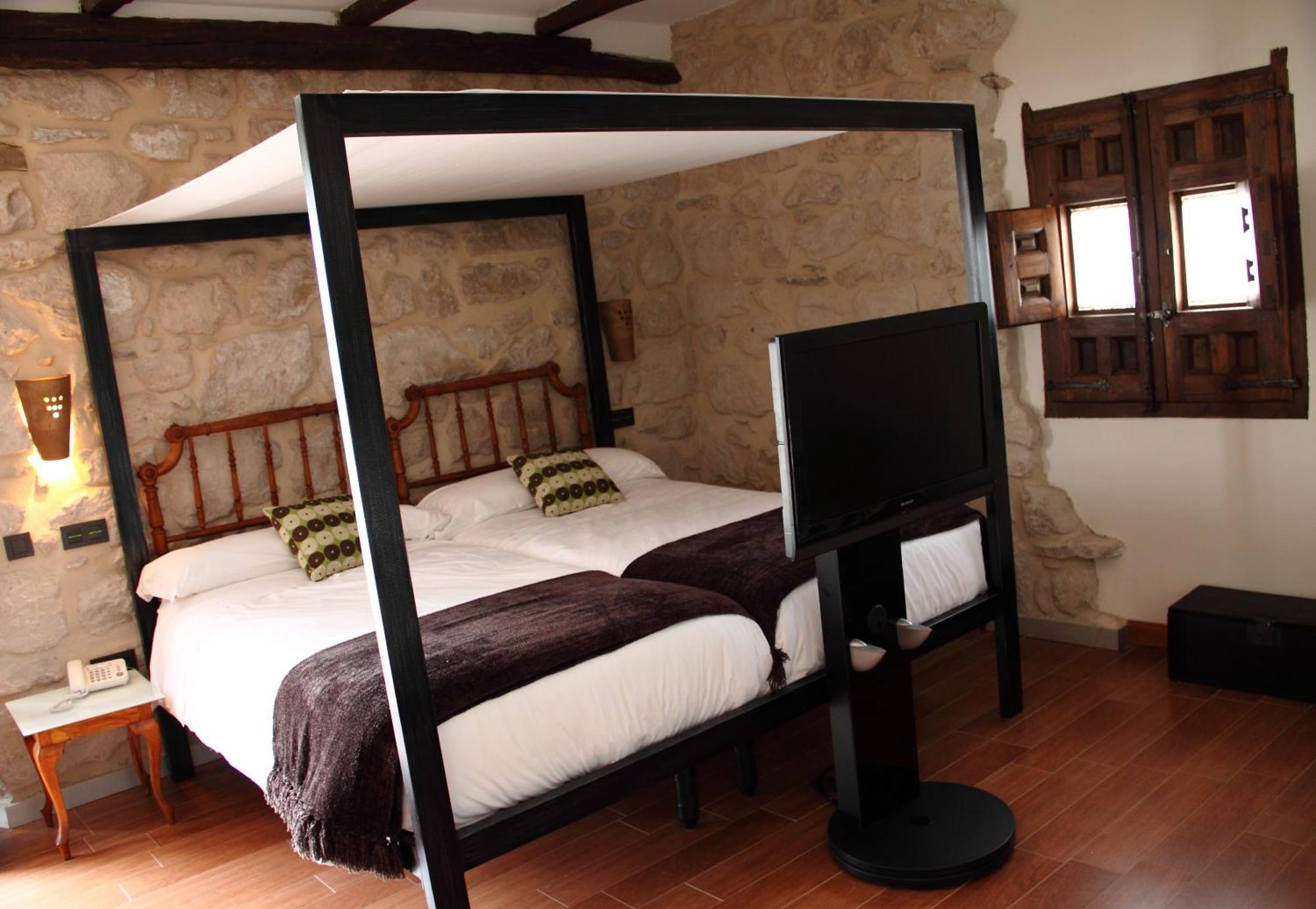 Concejo Hospederia Hotel Valoria la Buena Bilik gambar