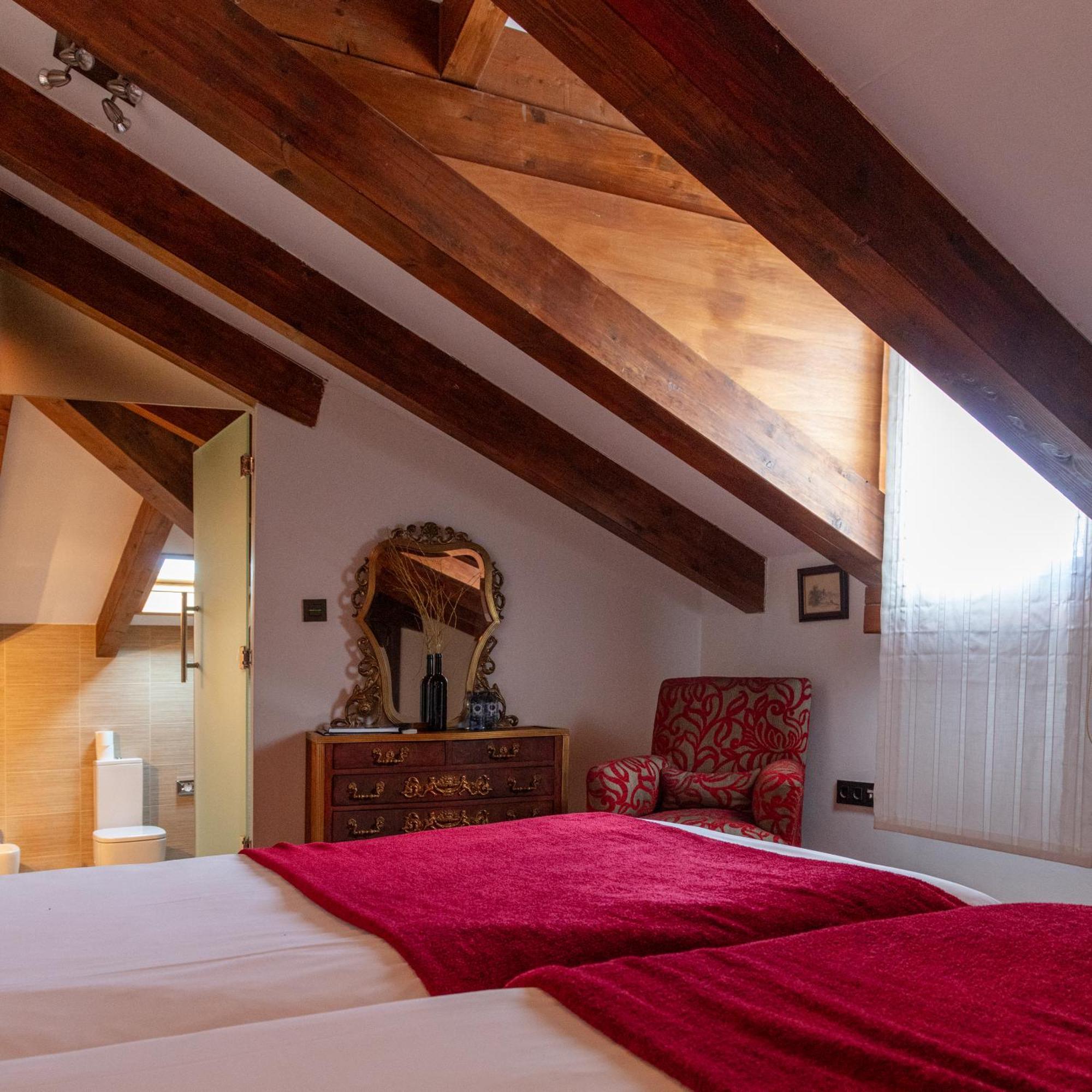 Concejo Hospederia Hotel Valoria la Buena Bilik gambar