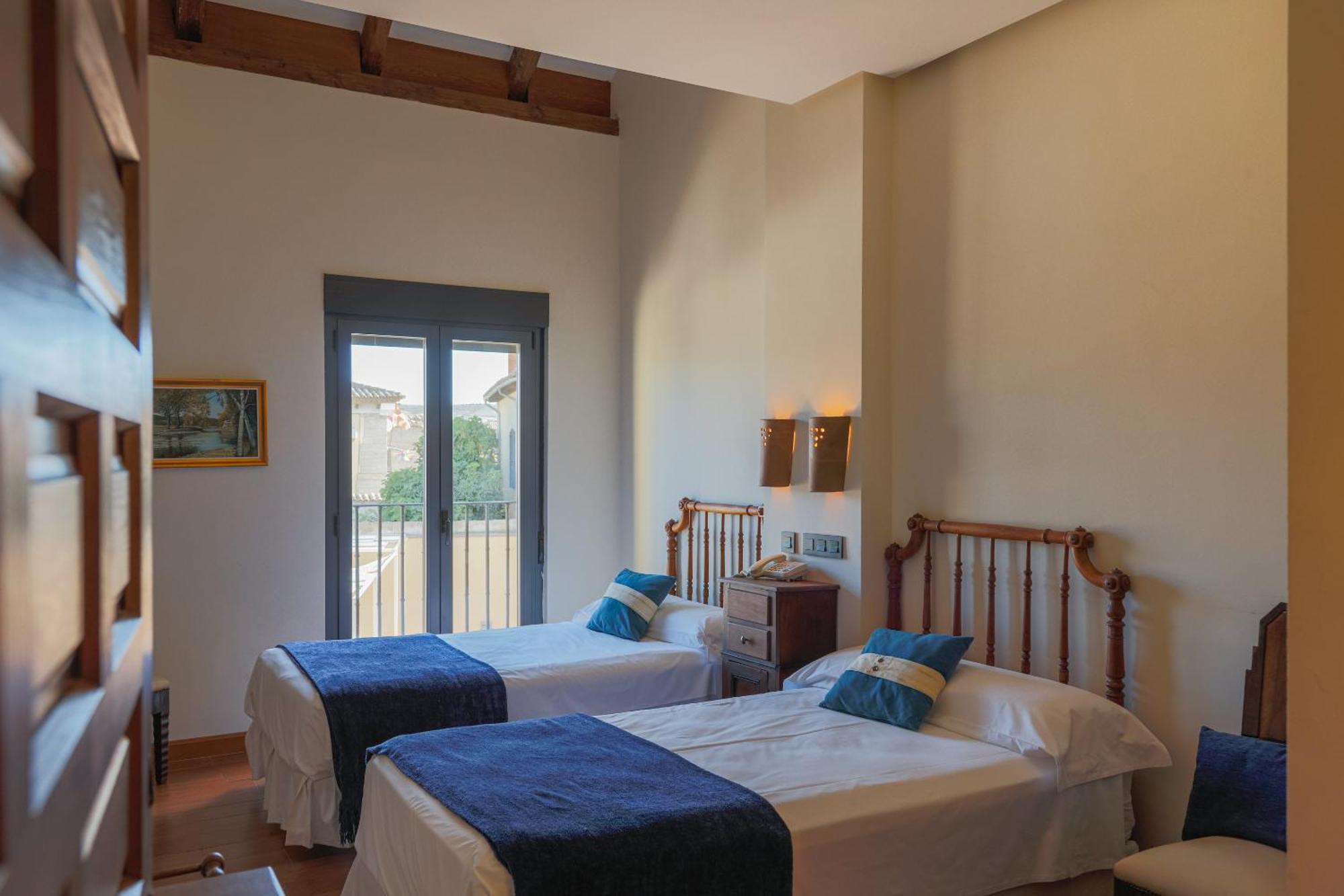 Concejo Hospederia Hotel Valoria la Buena Bilik gambar