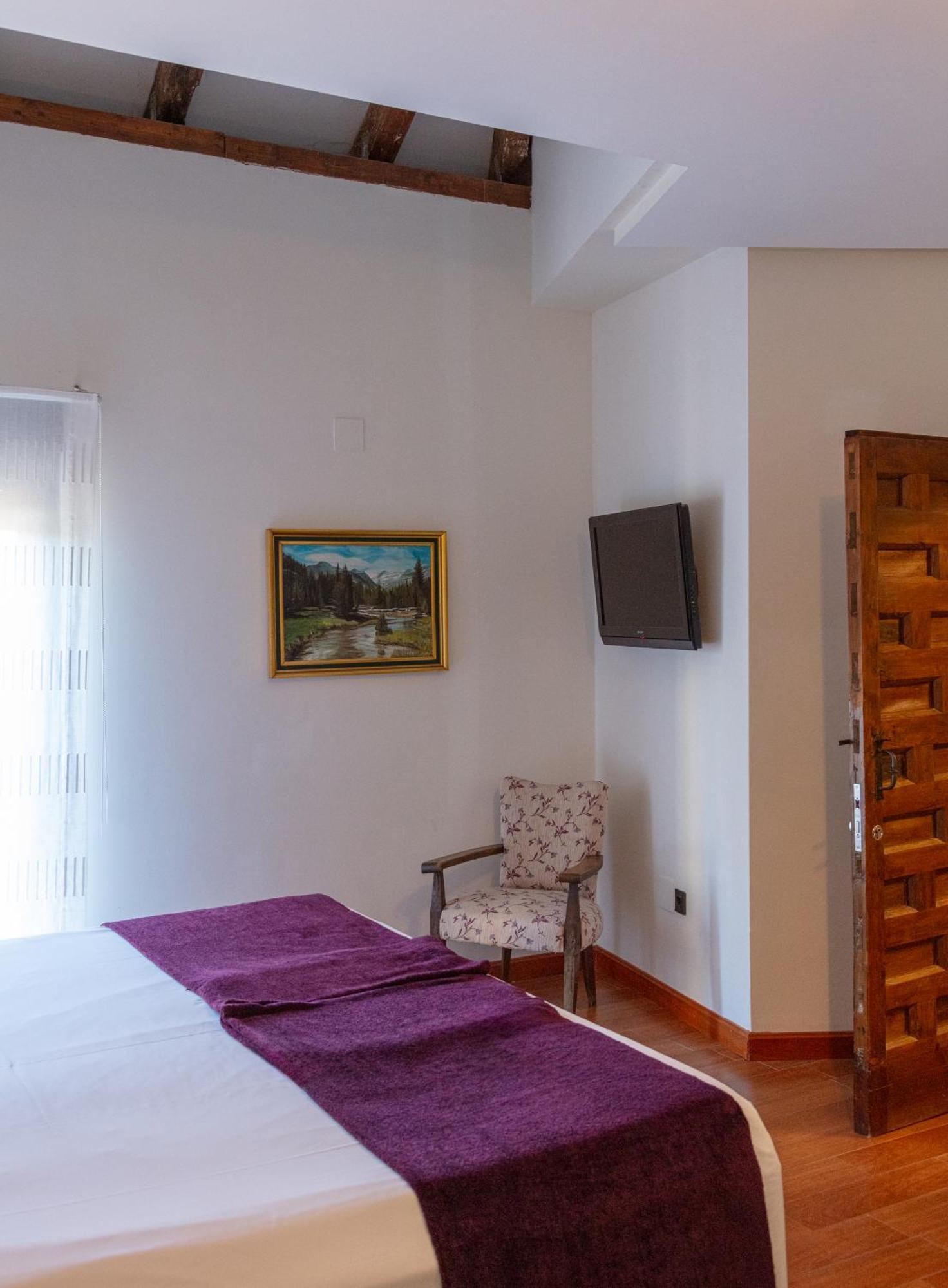 Concejo Hospederia Hotel Valoria la Buena Luaran gambar